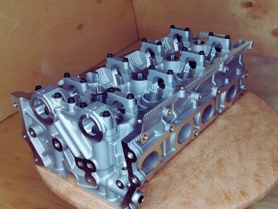 ГБЦ Сузуки Гранд Витара, Эскудо 2.4 J24B 1110078KA0 новая