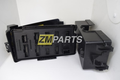 Блок предохранителей подкапотный Kyron 2.3 бенз