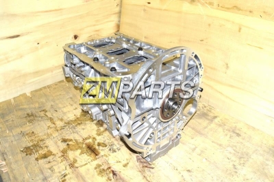 Блок цилиндров G4KJ Kia Optima, Sorento, Santa Fe, Sonata в сборе