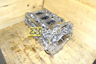 Блок цилиндров G4KJ Киа Соренто, Оптима, Соната, Санта Фе в сборе