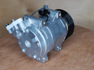 Компрессор кондиционера Митсубиси Паджеро Спорт 3.0 MN123624