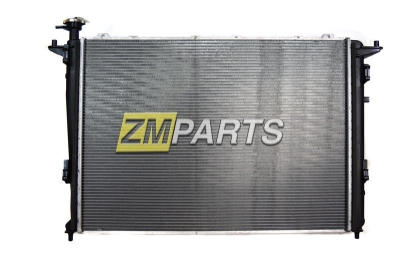 Радиатор охлаждения Kia Sorento 2