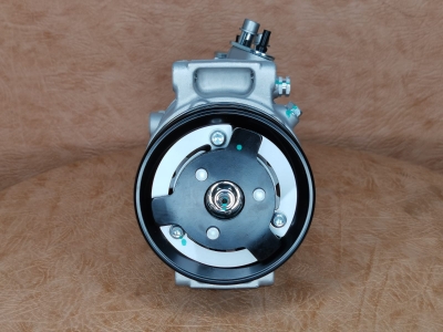 Компрессор кондиционера Октавия, Йетиi, Суперб, Тигуан, Пассат, Ауди Ку3, ТТ, А3 Компрессор кондиционера Октавия, Йетиi, Суперб, Тигуан, Пассат, Ауди Ку3, ТТ, А3