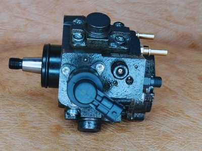 ТНВД CUMMINS ISF 2.8 4990601, 0445020119 ТНВД CUMMINS ISF 2.8 4990601, 0445020119